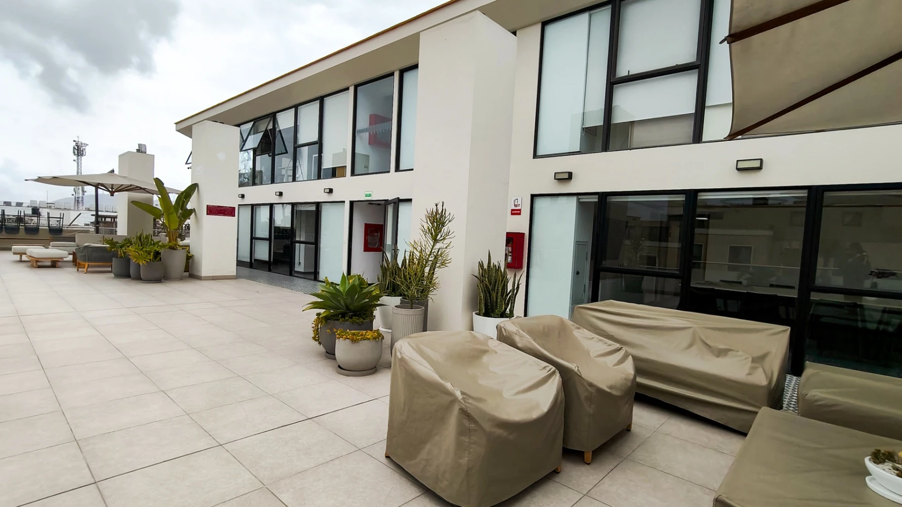 WEENS_SPACES-07.jpg