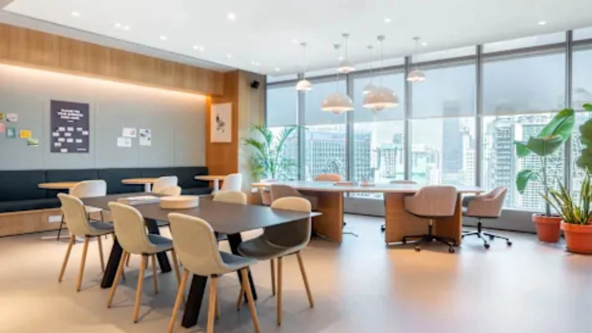 REGUS_CALIFORNIA_LOS ANGELES_PLAYHOUSE PLAZA-4.jpg