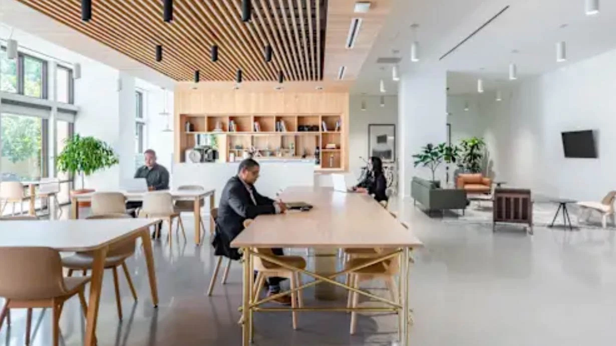 REGUS_CALIFORNIA_LOS ANGELES_PLAYHOUSE PLAZA-12.jpg